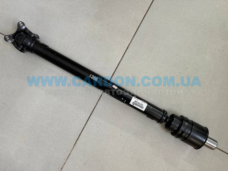 MR580388    Pajero - MITSUBISHI