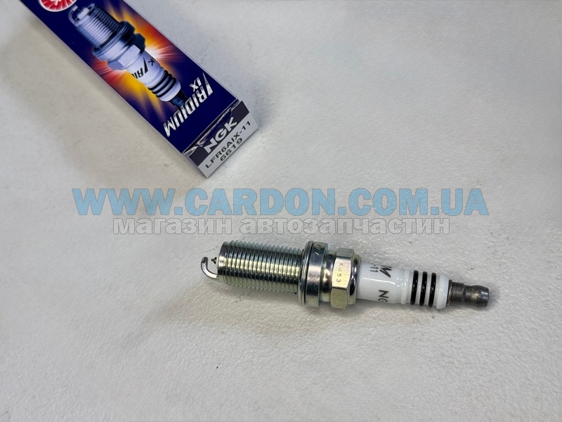   NGK (LFR6AIX-11) IRIDIUM TOYOTA LAND CRUISER 200 -  2