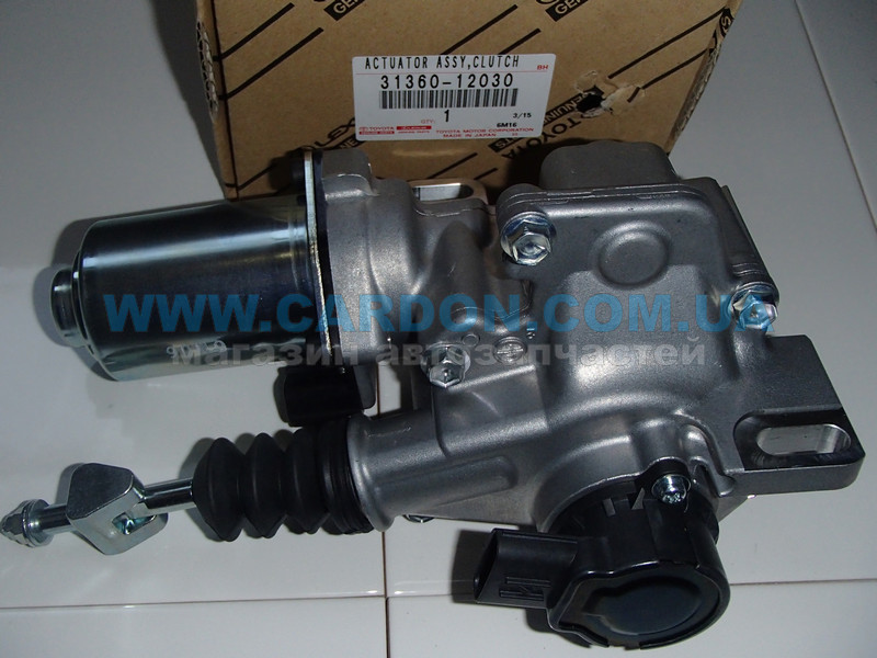   ( ) TOYOTA/LEXUS Toyota Corolla Verso Yaris Auris -  2