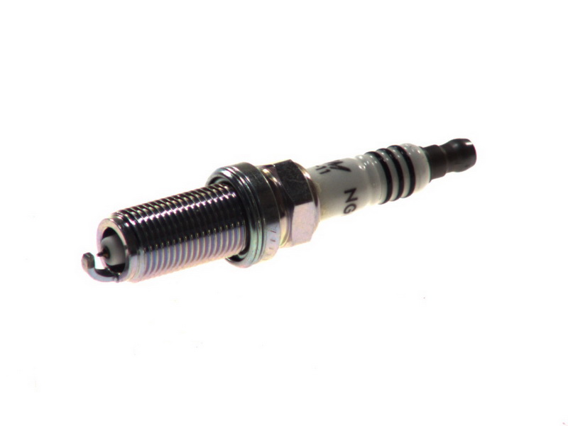   NGK (6619) IRIDIUM TOYOTA LAND CRUISER 200 -  4